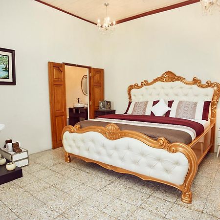 Hotel Vintage "Rialto" Quetzaltenango Dış mekan fotoğraf
